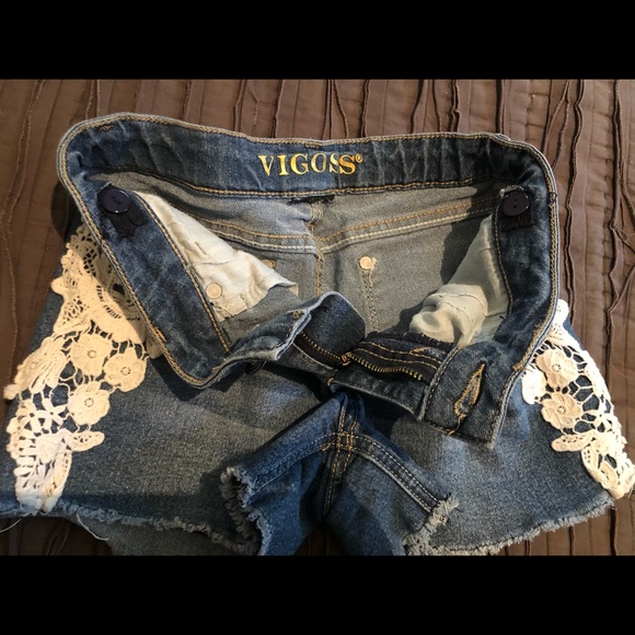 Vigoss girls shorts. - Picture 6 of 6